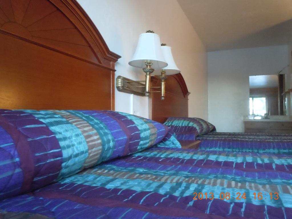 High Country Motel Bellevue Habitación foto
